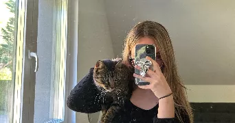 diellza pet sitter à DAMPIERRE LES BOIS 25490