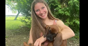 laurine dog sitter à CAUROY LES HERMONVILLE 51220