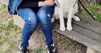 stacy pet sitter à IZON 33450