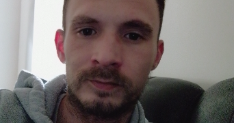 marius pet sitter à ESPOEY 64420_0