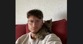 lucas pet sitter à MERIGNAC 33700