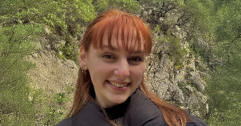 léa pet sitter à GIGNAC LA NERTHE 13180_0