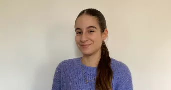 léa pet sitter à POUILLON 40350