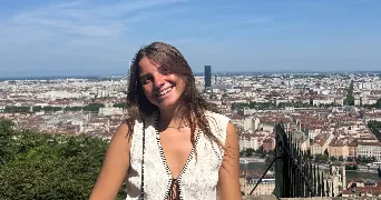 clara pet sitter à TROYES 10000