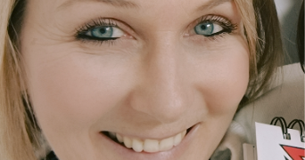 véronique pet sitter à  92140