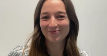 coralie pet sitter à LYON 07 69007