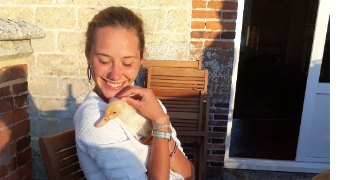 ombeline pet sitter à LE CHESNAY ROCQUENCOURT 78150_0