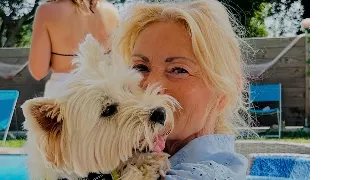 annick pet sitter à SEYRESSE 40180
