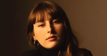 adèle pet sitter à PARIS 20 75020