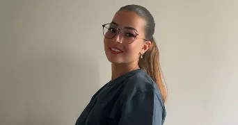 alix pet sitter à ROMAINVILLE 93230