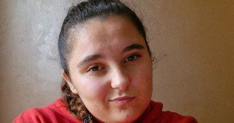 manon pet sitter à LA COURONNE 16400_0