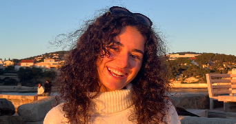 romane pet sitter à LA TRONCHE 38700_0