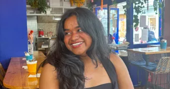poojasri dog sitter à BOISSY ST LEGER 94470