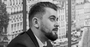 clement pet sitter à ST REMY LES CHEVREUSE 78470