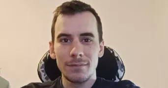 julien pet sitter à LAUNAGUET 31140