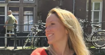 laura pet sitter à POISY 74330