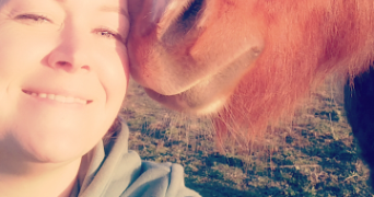 flora pet sitter à ST GERVASY 30320_1