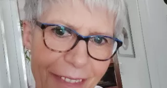 dominique pet sitter à BAZAS 33430