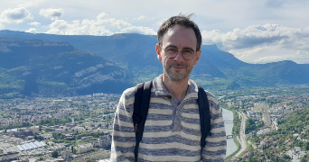 arnaud pet sitter à VOIRON 38500
