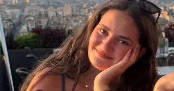 charlotte pet sitter à BRETIGNY 21490