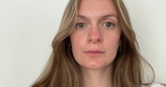 anna pet sitter à LE HINGLE 22100_0