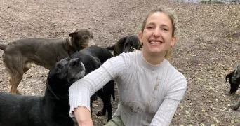 monika pet sitter à AVON 77210