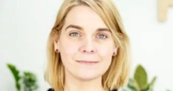 charlotte pet sitter à MONTROUGE 92120