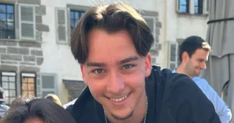 antoine pet sitter à LYON 03 69003