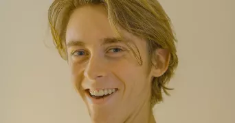 hugo pet sitter à BRIOLLAY 49125