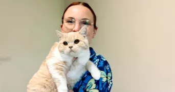 cassandra pet sitter à Barc 27170