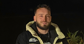 evane pet sitter à CONDRIEU 69420_0