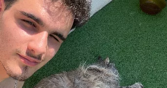esteban cat sitter à LE BOUSCAT 33110