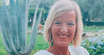 nadine pet sitter à GENECH 59242
