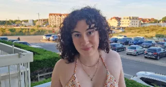 léonore pet sitter à SECLIN 59113
