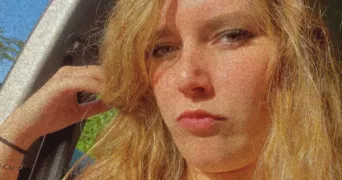 alicia pet sitter à GENISSAC 33420