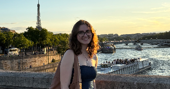 leonie pet sitter à HAUTS DE BIENNE 39400_0