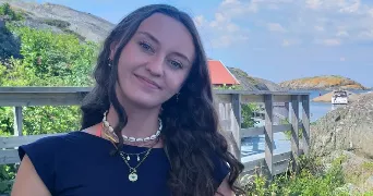 zoé pet sitter à BRIGNAIS 69530