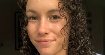 romane pet sitter à LES CERQUEUX 49360