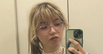 yelyzaveta pet sitter à CORTE 20250_3