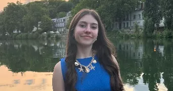 alyssa pet sitter à VERSAILLES 78000