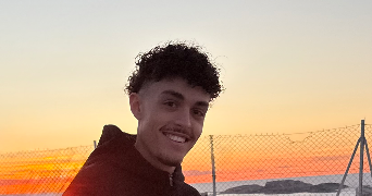 titouan pet sitter à TRANS EN PROVENCE 83720_0