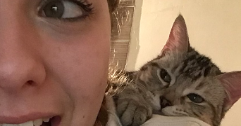 charlotte pet sitter à BEGLES 33130_2