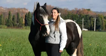 clara pet sitter à ROGNES 13840