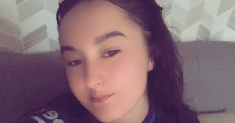laura pet sitter à OMBREE D ANJOU 49420_0