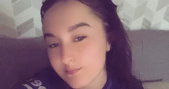 laura pet sitter à OMBREE D ANJOU 49420