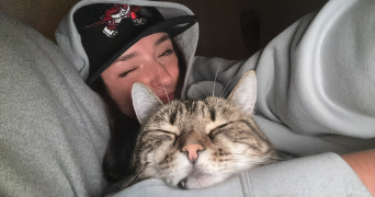 eugénie pet sitter à COURBEVOIE 92400_2