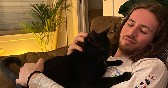 pierre-alexandre pet sitter à COURBEVOIE 92400_1