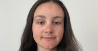 alexane pet sitter à BEAUVALLON 69700_0