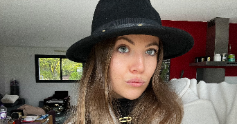 clara pet sitter à ANGERS 49000_1