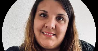 julie pet sitter à AUCH 32000